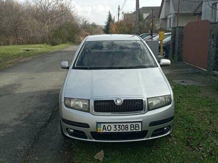 Серый Шкода Фабия, объемом двигателя 1.2 л и пробегом 125 тыс. км за 3500 $, фото 1 на Automoto.ua