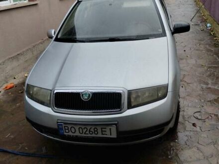 Сірий Шкода Фабія, об'ємом двигуна 1.2 л та пробігом 230 тис. км за 3100 $, фото 1 на Automoto.ua
