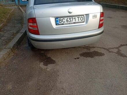 Сірий Шкода Фабія, об'ємом двигуна 1.2 л та пробігом 270 тис. км за 3200 $, фото 1 на Automoto.ua
