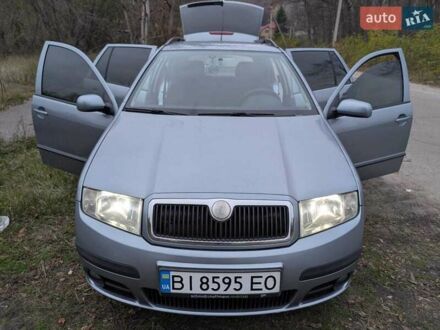 Серый Шкода Фабия, объемом двигателя 1.39 л и пробегом 230 тыс. км за 5000 $, фото 1 на Automoto.ua