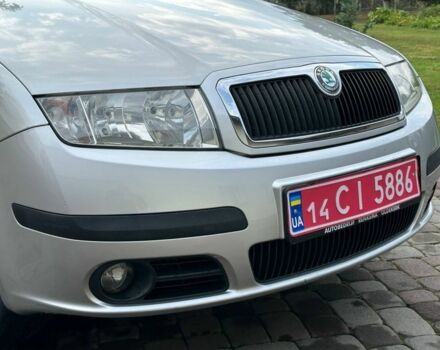 Сірий Шкода Фабія, об'ємом двигуна 1.4 л та пробігом 246 тис. км за 4650 $, фото 1 на Automoto.ua