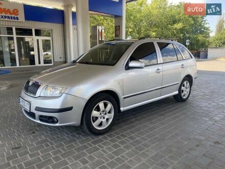 Сірий Шкода Фабія, об'ємом двигуна 1.39 л та пробігом 269 тис. км за 4700 $, фото 1 на Automoto.ua