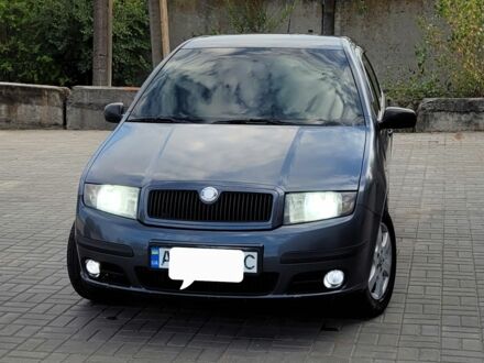 Шкода Фабия 2007 в Запорожье на Automoto.ua Серый Шкода Фабия, объемом двигателя 1.2 л и пробегом 360 тыс. км за 4500 $, фото 1 на Automoto.ua