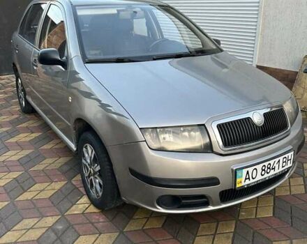 Серый Шкода Фабия, объемом двигателя 1.2 л и пробегом 195 тыс. км за 2850 $, фото 1 на Automoto.ua