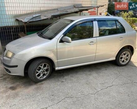 Шкода Фабия 2007 в Каменское - Днепродзержинск на Automoto.ua Серый Шкода Фабия, объемом двигателя 1.2 л и пробегом 122 тыс. км за 4923 $, фото 1 на Automoto.ua