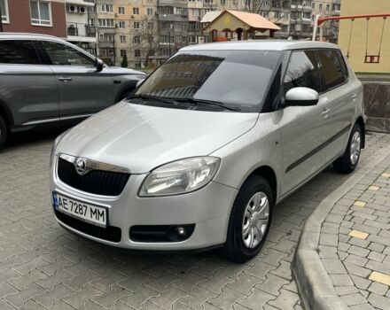 Серый Шкода Фабия, объемом двигателя 1.4 л и пробегом 208 тыс. км за 5500 $, фото 1 на Automoto.ua