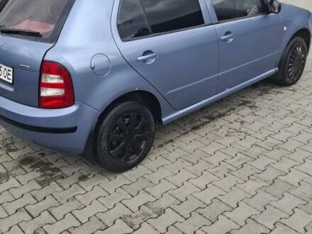 Серый Шкода Фабия, объемом двигателя 1.2 л и пробегом 240 тыс. км за 3400 $, фото 1 на Automoto.ua