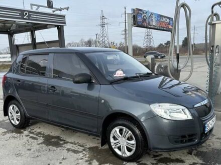 Сірий Шкода Фабія, об'ємом двигуна 1.2 л та пробігом 189 тис. км за 4200 $, фото 1 на Automoto.ua