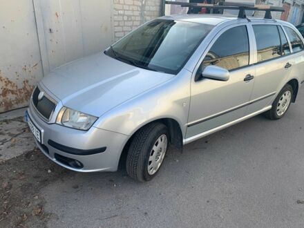 Сірий Шкода Фабія, об'ємом двигуна 1.4 л та пробігом 253 тис. км за 4900 $, фото 1 на Automoto.ua