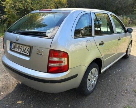 Шкода Фабия 2007 в Яворове на Automoto.ua Серый Шкода Фабия, объемом двигателя 1.4 л и пробегом 277 тыс. км за 1117 $, фото 1 на Automoto.ua