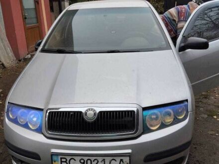 Шкода Фабия 2007 в Львове на Automoto.ua Серый Шкода Фабия, объемом двигателя 1.2 л и пробегом 243 тыс. км за 2200 $, фото 1 на Automoto.ua