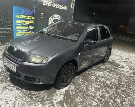 Серый Шкода Фабия, объемом двигателя 1.2 л и пробегом 145 тыс. км за 3900 $, фото 1 на Automoto.ua