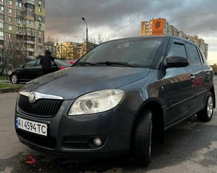 Серый Шкода Фабия, объемом двигателя 1.4 л и пробегом 267 тыс. км за 4300 $, фото 1 на Automoto.ua