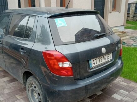 Шкода Фабия 2007 в Ивано-Франковске на Automoto.ua Серый Шкода Фабия, объемом двигателя 1.2 л и пробегом 180 тыс. км за 3700 $, фото 1 на Automoto.ua