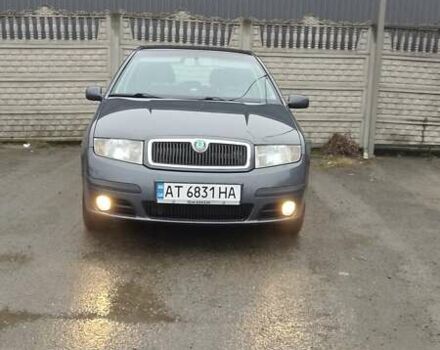 Серый Шкода Фабия, объемом двигателя 1.39 л и пробегом 194 тыс. км за 3850 $, фото 1 на Automoto.ua