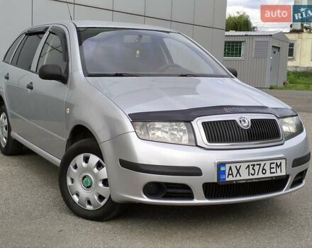 Сірий Шкода Фабія, об'ємом двигуна 1.2 л та пробігом 176 тис. км за 3999 $, фото 1 на Automoto.ua