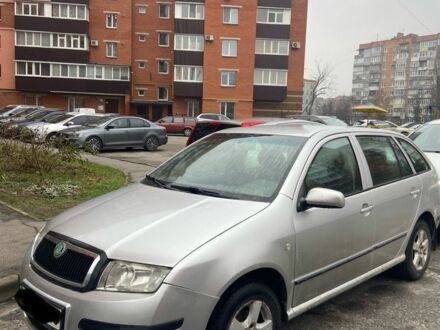 Сірий Шкода Фабія, об'ємом двигуна 1.4 л та пробігом 290 тис. км за 4900 $, фото 1 на Automoto.ua