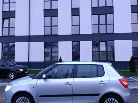 Сірий Шкода Фабія, об'ємом двигуна 1.2 л та пробігом 226 тис. км за 3125 $, фото 1 на Automoto.ua