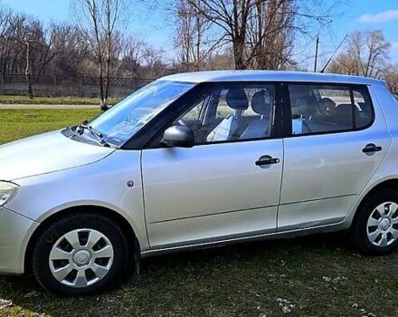 Сірий Шкода Фабія, об'ємом двигуна 1.2 л та пробігом 262 тис. км за 4900 $, фото 1 на Automoto.ua