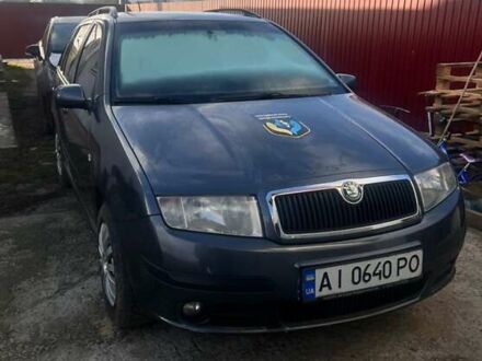 Сірий Шкода Фабія, об'ємом двигуна 1.39 л та пробігом 280 тис. км за 4500 $, фото 1 на Automoto.ua