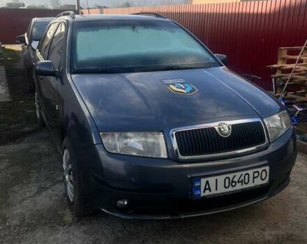 Сірий Шкода Фабія, об'ємом двигуна 1.39 л та пробігом 280 тис. км за 4500 $, фото 1 на Automoto.ua