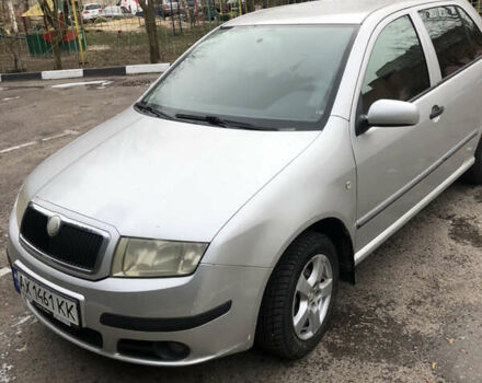 Серый Шкода Фабия, объемом двигателя 1.2 л и пробегом 253 тыс. км за 3600 $, фото 1 на Automoto.ua