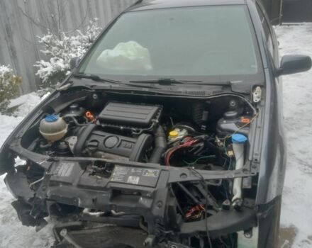 Серый Шкода Фабия, объемом двигателя 1.4 л и пробегом 224 тыс. км за 2100 $, фото 1 на Automoto.ua