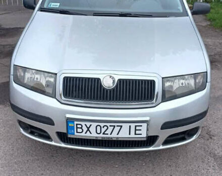 Серый Шкода Фабия, объемом двигателя 1.42 л и пробегом 237 тыс. км за 3500 $, фото 1 на Automoto.ua