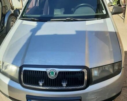 Серый Шкода Фабия, объемом двигателя 1.2 л и пробегом 157 тыс. км за 4500 $, фото 1 на Automoto.ua