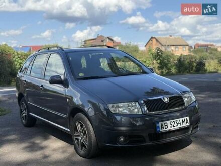 Сірий Шкода Фабія, об'ємом двигуна 1.39 л та пробігом 233 тис. км за 5100 $, фото 1 на Automoto.ua