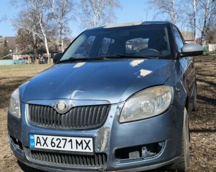 Серый Шкода Фабия, объемом двигателя 1.2 л и пробегом 174 тыс. км за 2400 $, фото 1 на Automoto.ua