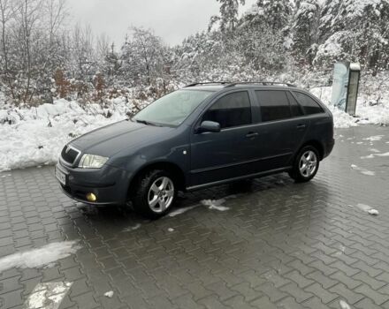 Сірий Шкода Фабія, об'ємом двигуна 1.4 л та пробігом 250 тис. км за 5200 $, фото 1 на Automoto.ua