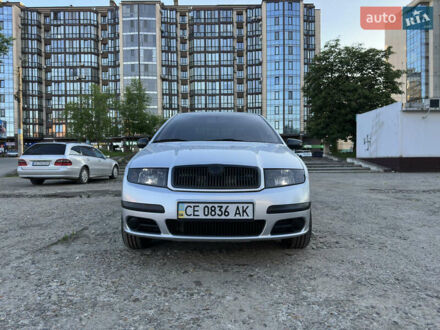 Сірий Шкода Фабія, об'ємом двигуна 1.2 л та пробігом 153 тис. км за 4650 $, фото 1 на Automoto.ua