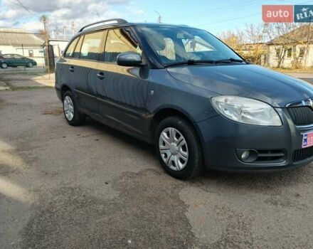 Сірий Шкода Фабія, об'ємом двигуна 1.6 л та пробігом 257 тис. км за 5650 $, фото 1 на Automoto.ua