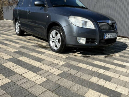 Шкода Фабия 2008 в Сваляве на Automoto.ua Серый Шкода Фабия, объемом двигателя 1.6 л и пробегом 280 тыс. км за 6000 $, фото 1 на Automoto.ua