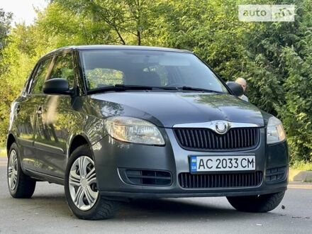 Шкода Фабия 2008 в Ровно на Automoto.ua Серый Шкода Фабия, объемом двигателя 1.4 л и пробегом 245 тыс. км за 4999 $, фото 1 на Automoto.ua