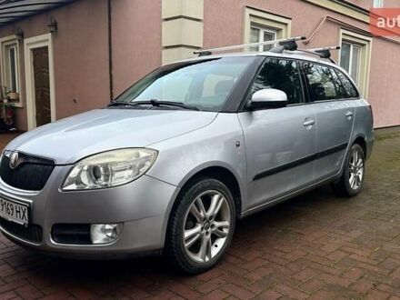 Серый Шкода Фабия, объемом двигателя 1.6 л и пробегом 213 тыс. км за 6700 $, фото 1 на Automoto.ua