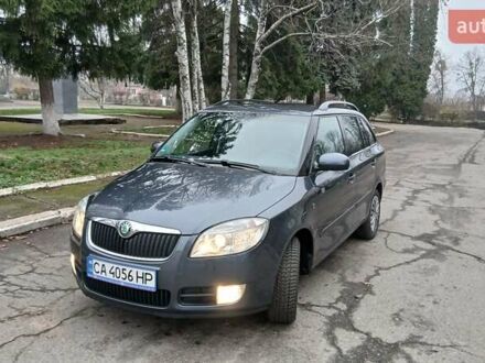Сірий Шкода Фабія, об'ємом двигуна 1.39 л та пробігом 232 тис. км за 6500 $, фото 1 на Automoto.ua