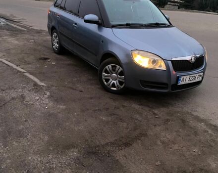 Сірий Шкода Фабія, об'ємом двигуна 1.4 л та пробігом 479 тис. км за 3550 $, фото 1 на Automoto.ua