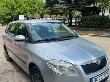 Шкода Фабия 2008 в Львове на Automoto.ua Серый Шкода Фабия, объемом двигателя 1.4 л и пробегом 223 тыс. км за 4500 $, фото 1 на Automoto.ua