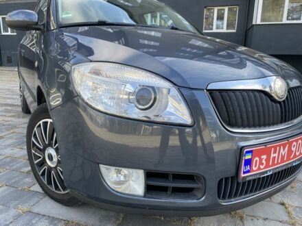 Шкода Фабия 2008 в Ахтырке на Automoto.ua Серый Шкода Фабия, объемом двигателя 1.4 л и пробегом 250 тыс. км за 5500 $, фото 1 на Automoto.ua