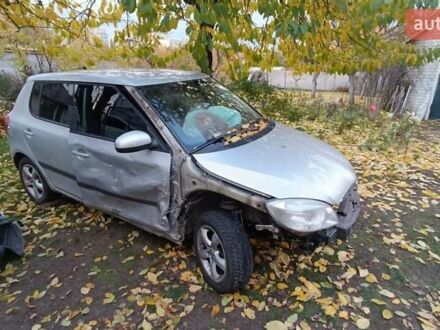 Серый Шкода Фабия, объемом двигателя 1.2 л и пробегом 270 тыс. км за 2500 $, фото 1 на Automoto.ua