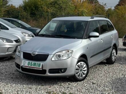 Серый Шкода Фабия, объемом двигателя 1.2 л и пробегом 216 тыс. км за 4900 $, фото 1 на Automoto.ua