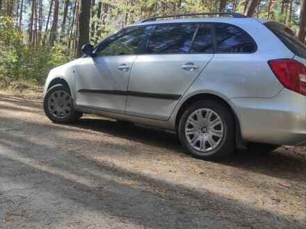 Шкода Фабия 2008 в Сумах на Automoto.ua Серый Шкода Фабия, объемом двигателя 1.9 л и пробегом 304 тыс. км за 4600 $, фото 1 на Automoto.ua