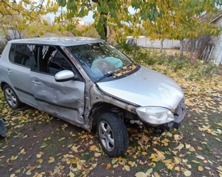 Серый Шкода Фабия, объемом двигателя 1.2 л и пробегом 270 тыс. км за 2500 $, фото 1 на Automoto.ua