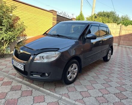 Сірий Шкода Фабія, об'ємом двигуна 1.6 л та пробігом 200 тис. км за 4700 $, фото 1 на Automoto.ua