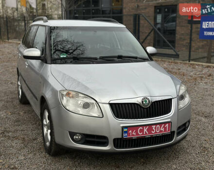 Серый Шкода Фабия, объемом двигателя 1.39 л и пробегом 224 тыс. км за 5800 $, фото 1 на Automoto.ua