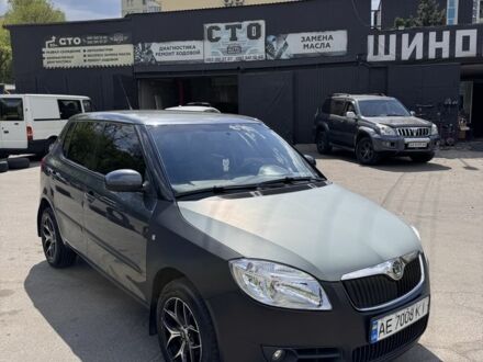 Шкода Фабия 2008 в Киеве на Automoto.ua Серый Шкода Фабия, объемом двигателя 1.4 л и пробегом 188 тыс. км за 3800 $, фото 1 на Automoto.ua