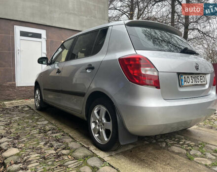 Сірий Шкода Фабія, об'ємом двигуна 1.2 л та пробігом 213 тис. км за 4200 $, фото 1 на Automoto.ua