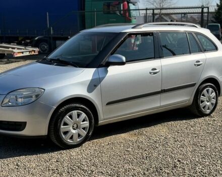 Серый Шкода Фабия, объемом двигателя 1.39 л и пробегом 230 тыс. км за 4999 $, фото 1 на Automoto.ua
